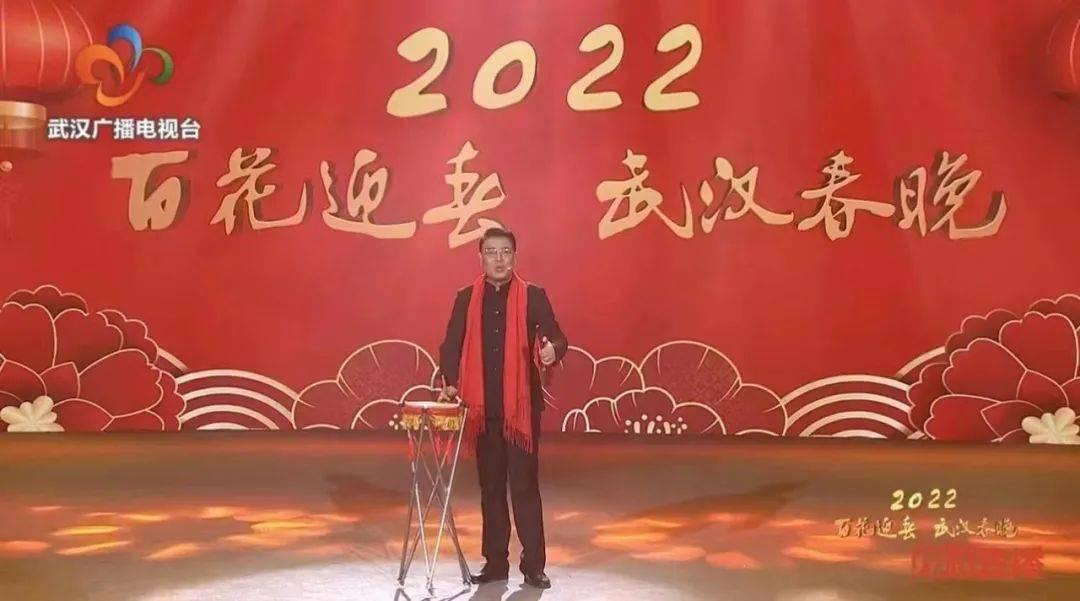 这个!就是她!还有一个带眼镜的!很漂亮!我找不到了!-发现兴趣 交流快乐